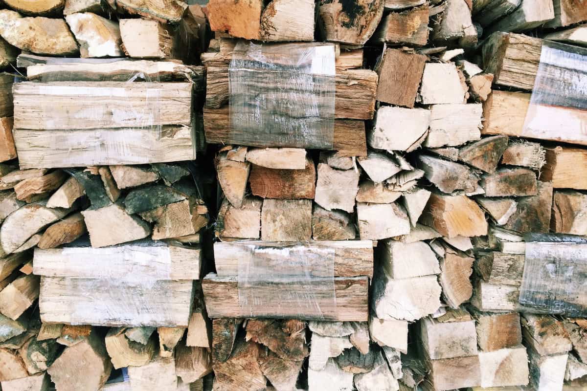 rick-of-firewood-vs Image of cord of firewood split and stacked.