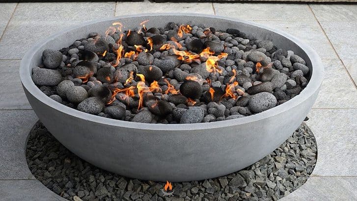 Image of a gas fire pit in need of a cover