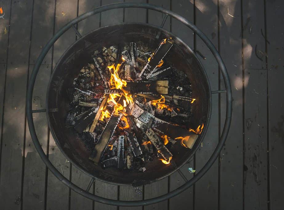 Image of a fire pit with no smoke